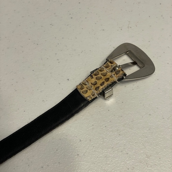 EUC Vintage 90's Ann Taylor Genuine Snakeskin Ornate Buckle Belt Size Large - Picture 9 of 13